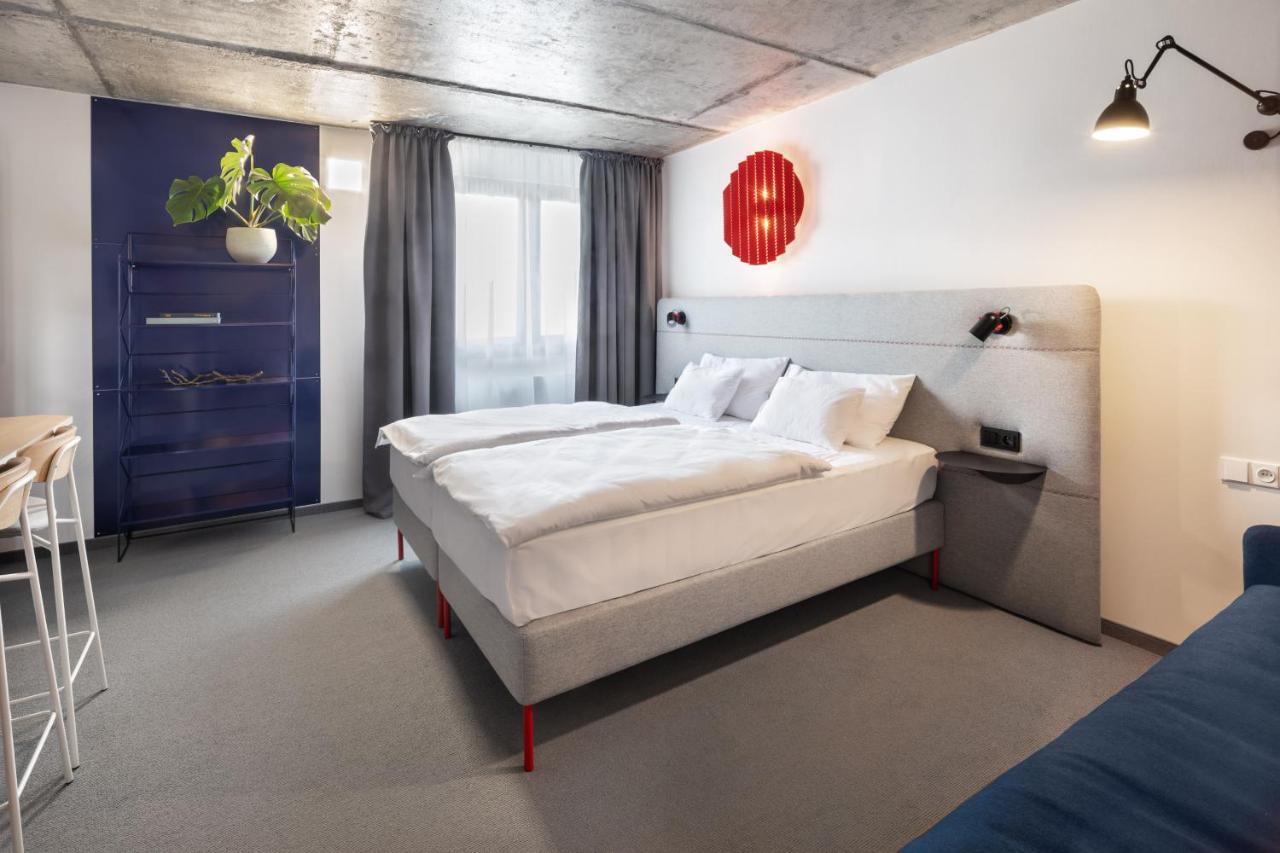 Boutique Hotel Mezi Svy Hradec Kralove Luaran gambar