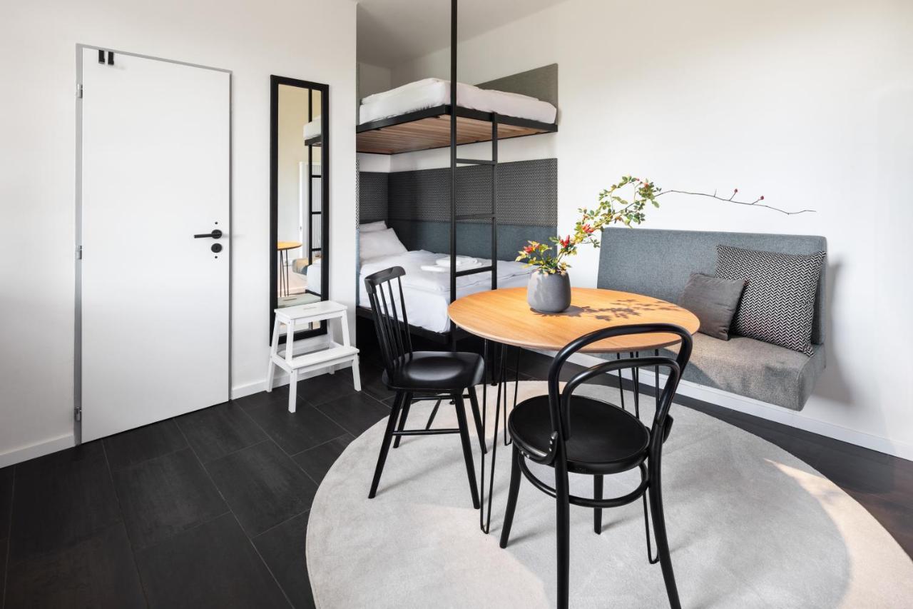 Boutique Hotel Mezi Svy Hradec Kralove Luaran gambar