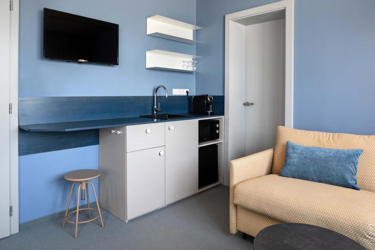 Boutique Hotel Mezi Svy Hradec Kralove Luaran gambar